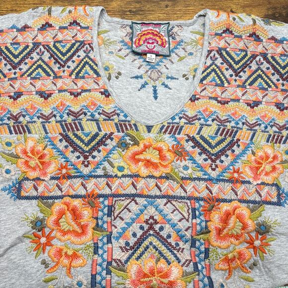 Johnny Was Sentrie Size S Tunic Top Relaxed Deep Scoop T-Shirt Embroidered Boho - Picture 9 of 16